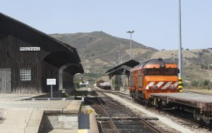 A estação do Pocinho tem tido o tráfego de mercadorias em decadência, mas será revigorada com o minério de Moncorvo.