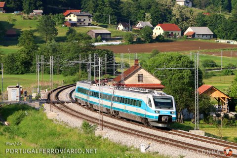 The first of only 3 Pendolinos (310.001) running the IC 521 Maribor - Ljubljana near Zbelovo