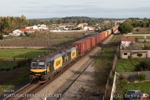 Containers 51180/1 Leixões - Sines, north of Grândola