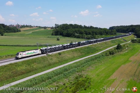 541.104 "Adria Kombi" hauls a magnificent auto train from Austria to the port of Koper, by Slovenske Bistrica