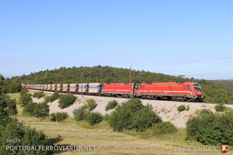 Coal train from Koper to the Jesenice border station
