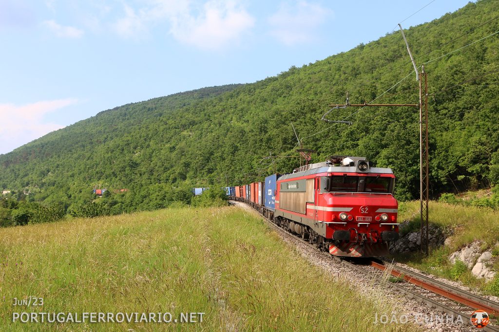 Containers train descending to Koper