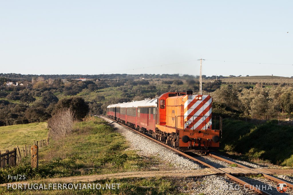 Al Andalus in Portugal! CP 1554 climbing from Elvas to Torre das Vargens with a certification run to approve Spanish coaches in Portugal