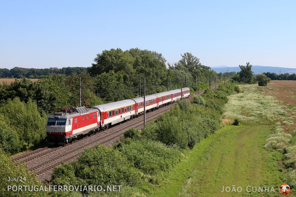 350.017 speeding near Bucany with an Intercity train to Bratislava