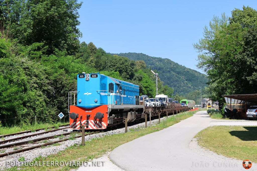 Macosa-built 644.025 departs Most na Soci with Avtovlak 854 to Bohinska Bistrika