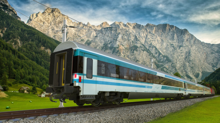 Eslovena SZ encomendou locomotivas e carruagens